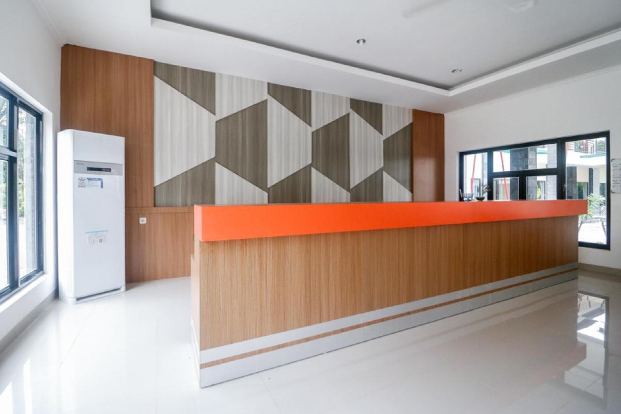Reddoorz Plus Near Kualanamu Airport Medan Eksteriør bilde